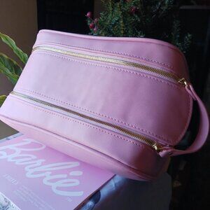 TRULY Signature Vanity Case | Bubblegum Pink | $99+ Retail Price | Vegan Leather